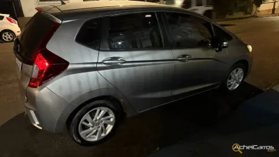 Foto 4 do veículo